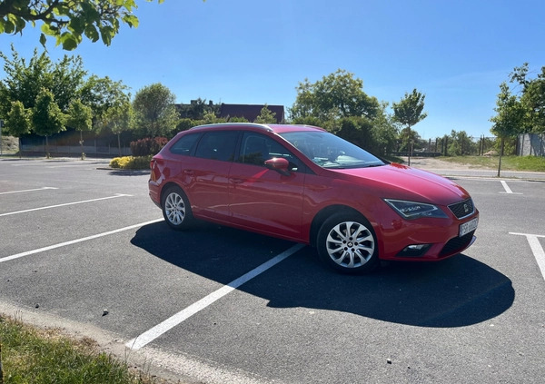 Seat Leon cena 42999 przebieg: 229493, rok produkcji 2016 z Jelcz-Laskowice małe 407